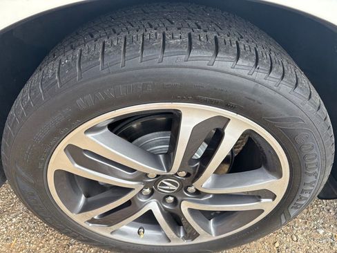 Used 2017 Acura MDX Sport Hybrid w/ Advance Pkg image 21