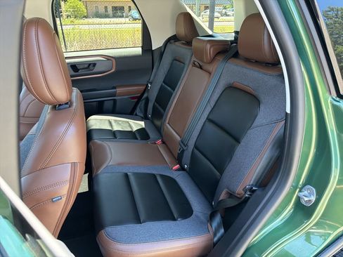 Used 2024 Ford Bronco Sport Outer Banks w/ Tech Package AWD/4WD image 19