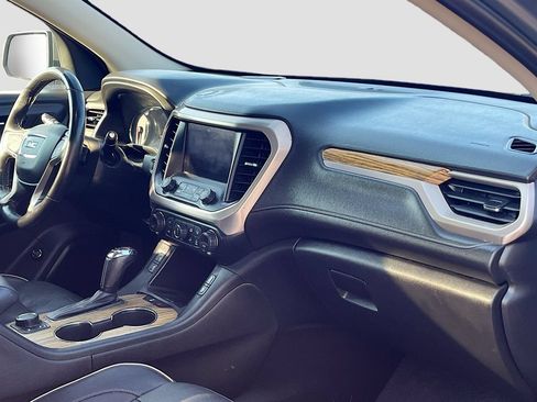 Used 2019 GMC Acadia Denali w/ Technology Package AWD/4WD image 31