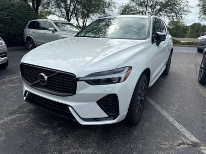 Used 2024 Volvo XC60 B5 Core w/ Climate Package