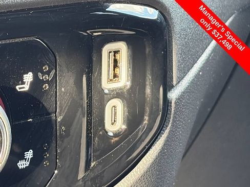 Used 2024 Chevrolet Silverado 1500 LT AWD/4WD image 25