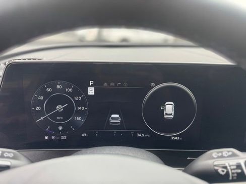 Used 2025 Kia Sportage X-Pro AWD/4WD image 12