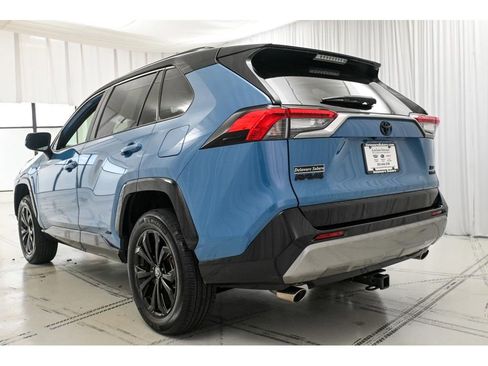 Used 2022 Toyota RAV4 XSE image 5