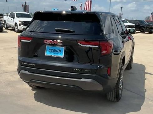 Certified 2026 GMC Terrain Elevation FWD image 8