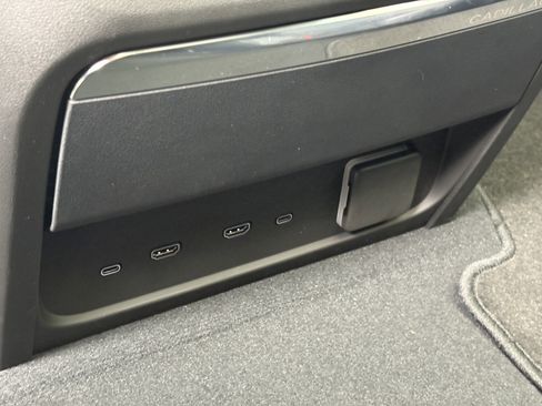 New 2026 Cadillac Escalade IQL Sport 1 image 17