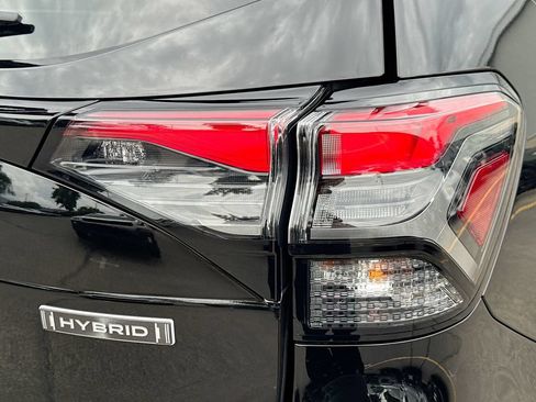 New 2026 Subaru Forester Touring AWD/4WD image 34