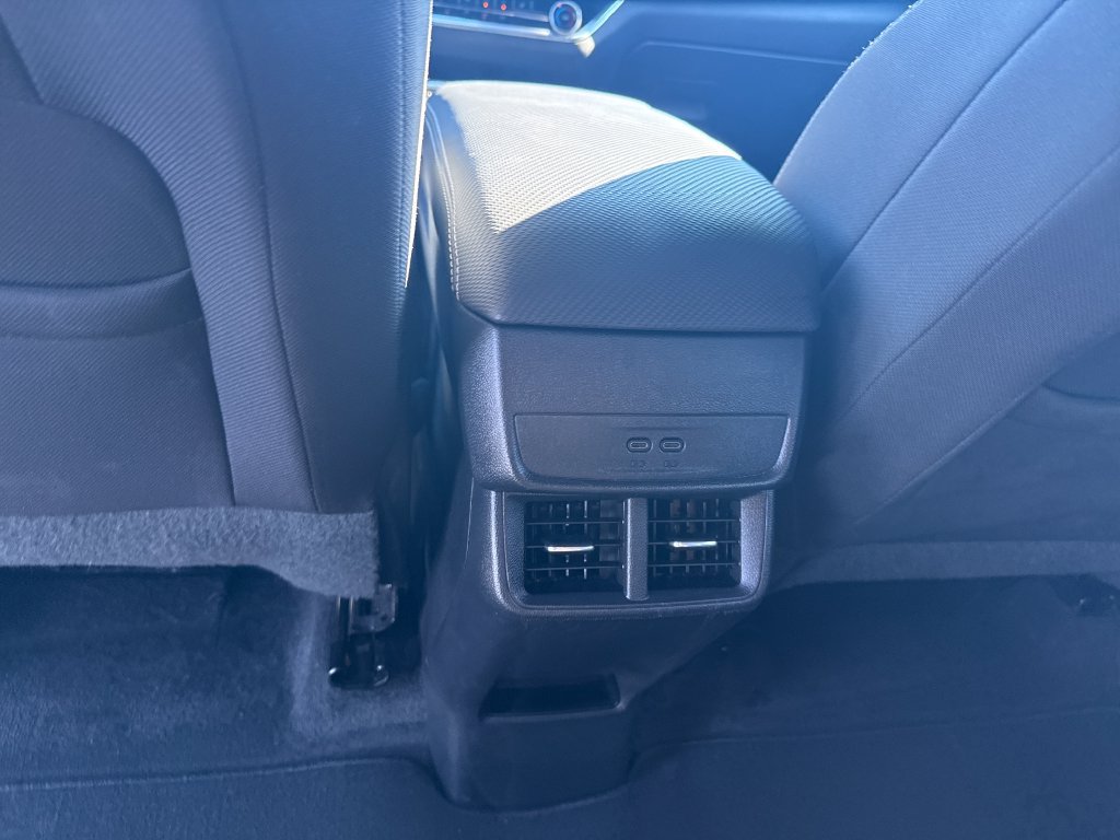 Used 2026 Chevrolet Equinox LT FWD image 29