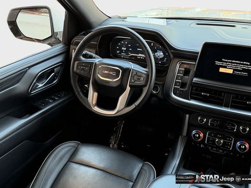 Used 2024 GMC Yukon XL SLT RWD image 12