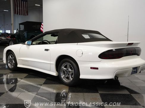 Used 1997 Pontiac Firebird Trans Am image 9