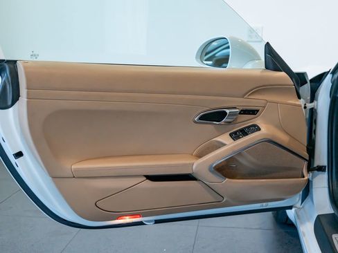 Used 2013 Porsche 911 Carrera S RWD image 11