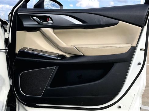 Used 2017 MAZDA CX-9 Touring image 21