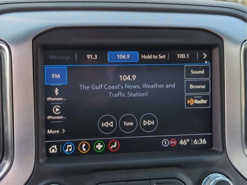 Used 2021 GMC Sierra 1500 SLT w/ SLT Premium Package image 17