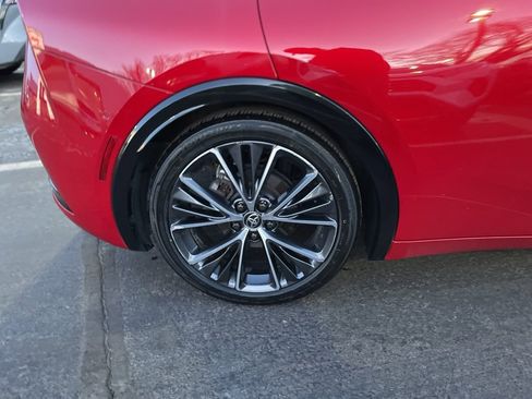 Used 2024 Toyota Prius Limited image 4