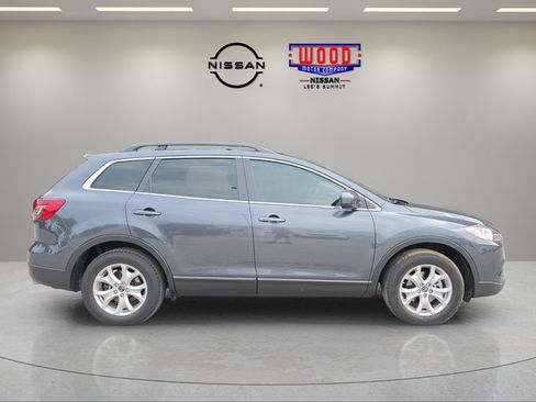 Used 2015 MAZDA CX-9 Touring w/ Touring Technology Package AWD/4WD image 2