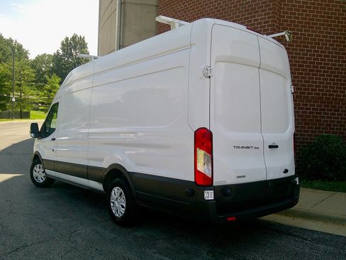 Used 2017 Ford Transit 350 148 High Roof Extended image 7