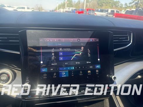 Used 2023 Jeep Wagoneer Series II image 27