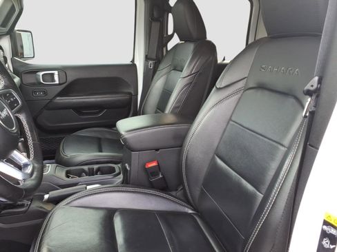 Used 2021 Jeep Wrangler Unlimited Sahara w/ LED Lighting Group image 11