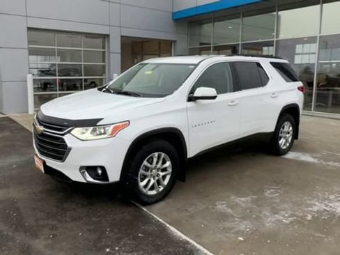 Used 2019 Chevrolet Traverse LT w/ LPO, Floor Liner Package AWD/4WD image 4