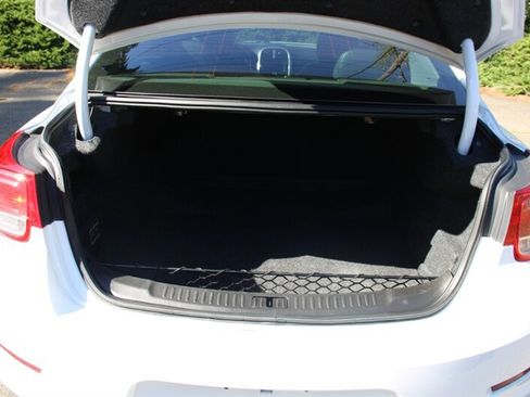 Used 2015 Chevrolet Malibu LT FWD image 17