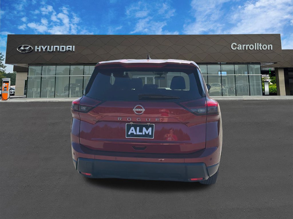 Used 2025 Nissan Rogue SV FWD image 6