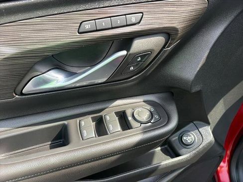 Certified 2023 GMC Terrain SLT w/ LPO, Floor Liner Package image 22