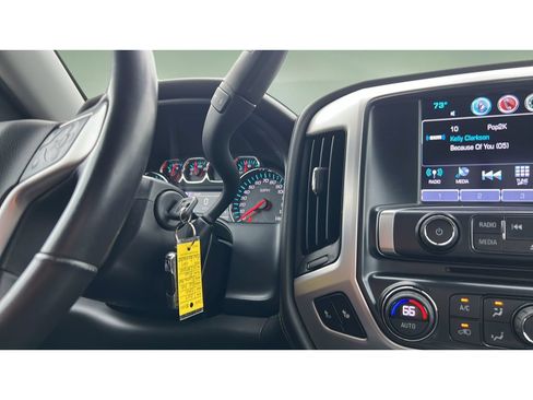 Used 2017 GMC Sierra 1500 SLE w/ SLE Value Package AWD/4WD image 21