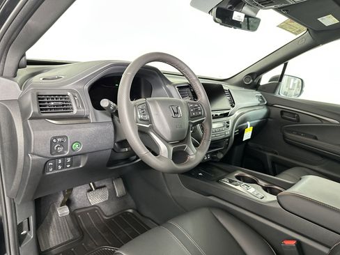 New 2025 Honda Ridgeline TrailSport+ image 3