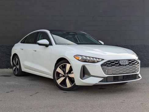 Used 2025 Audi A5 2.0T Premium Plus w/ Premium Plus image 3