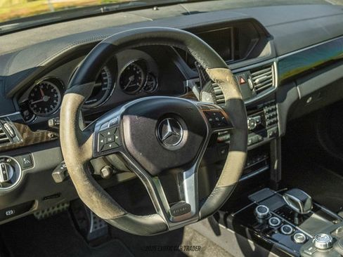 Used 2013 Mercedes-Benz E 63 AMG Wagon image 54