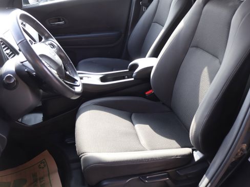 Used 2022 Honda HR-V Sport image 41