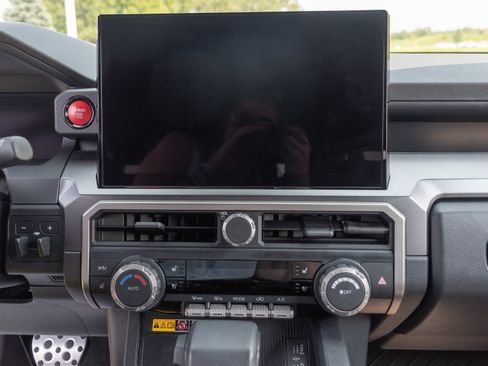 Used 2025 Toyota 4Runner TRD Sport Premium w/ Tow Technology Package AWD/4WD image 14