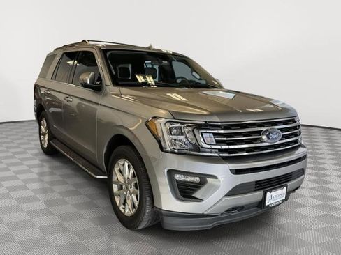 Certified 2021 Ford Expedition XLT image 5