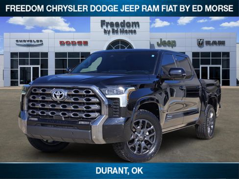 Used 2025 Toyota Tundra Platinum AWD/4WD image 1