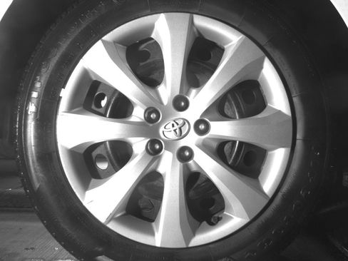Used 2025 Toyota Corolla LE FWD image 15