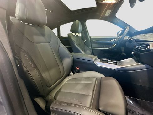 Used 2024 BMW i4 eDrive35 w/ Premium Package RWD image 29