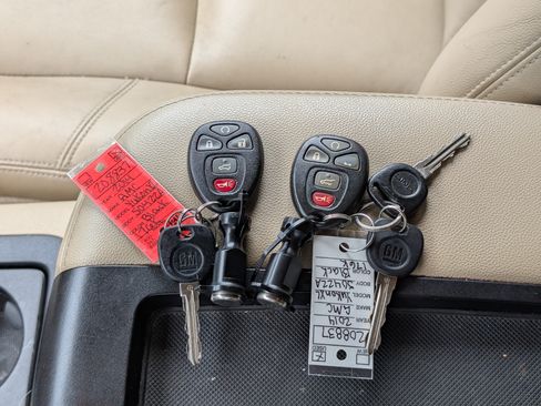 Used 2014 GMC Yukon XL SLT RWD image 33