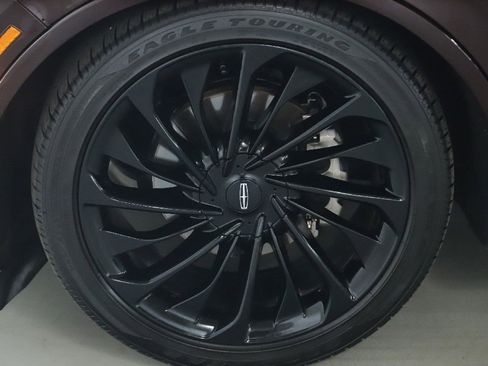 Certified 2023 Lincoln Aviator Reserve w/ Equipment Group 201A AWD/4WD image 40