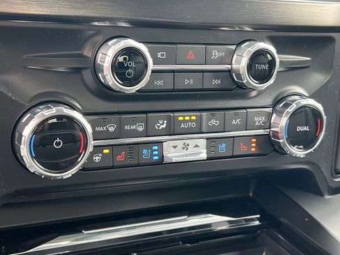 New 2026 Ford F250 Lariat w/ Chrome Package AWD/4WD image 21
