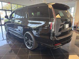 Certified 2022 Cadillac Escalade ESV Sport AWD/4WD video 3