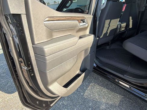 New 2026 Chevrolet Silverado 1500 RST AWD/4WD image 17