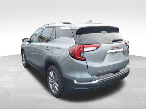 Used 2024 GMC Terrain SLT FWD image 6