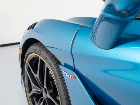Used 2024 McLaren 750S Spider RWD image 51