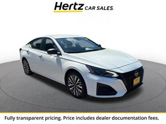 Used 2025 Nissan Altima 2.5 SV FWD video 1