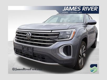 Used 2025 Volkswagen Atlas SE