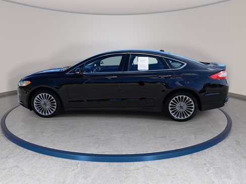Used 2013 Ford Fusion Titanium FWD image 8