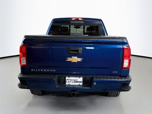 Used 2017 Chevrolet Silverado 1500 LTZ Z71 w/ LTZ Plus Package AWD/4WD image 8