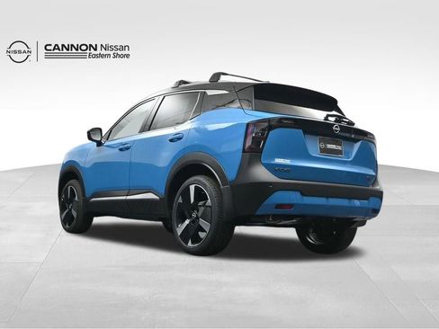 New 2026 Nissan Kicks SR w/ Cold Weather Package FWD image 27