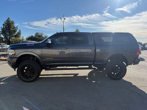 Used 2020 RAM 2500 Laramie AWD/4WD image 2
