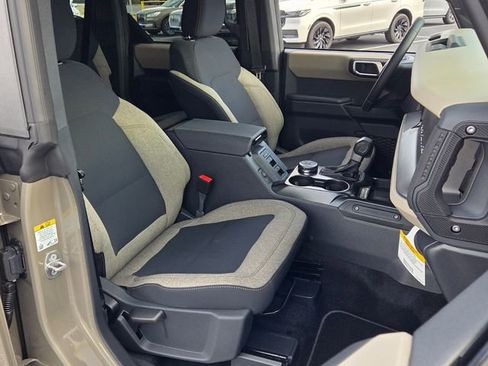 New 2026 Ford Bronco Big Bend AWD/4WD image 17