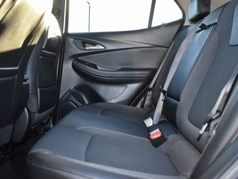 Used 2021 Buick Encore GX Select w/ Sport Touring Package image 9